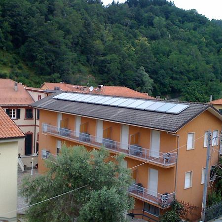 Albergo Amici Варезе Лигуре Екстериор снимка